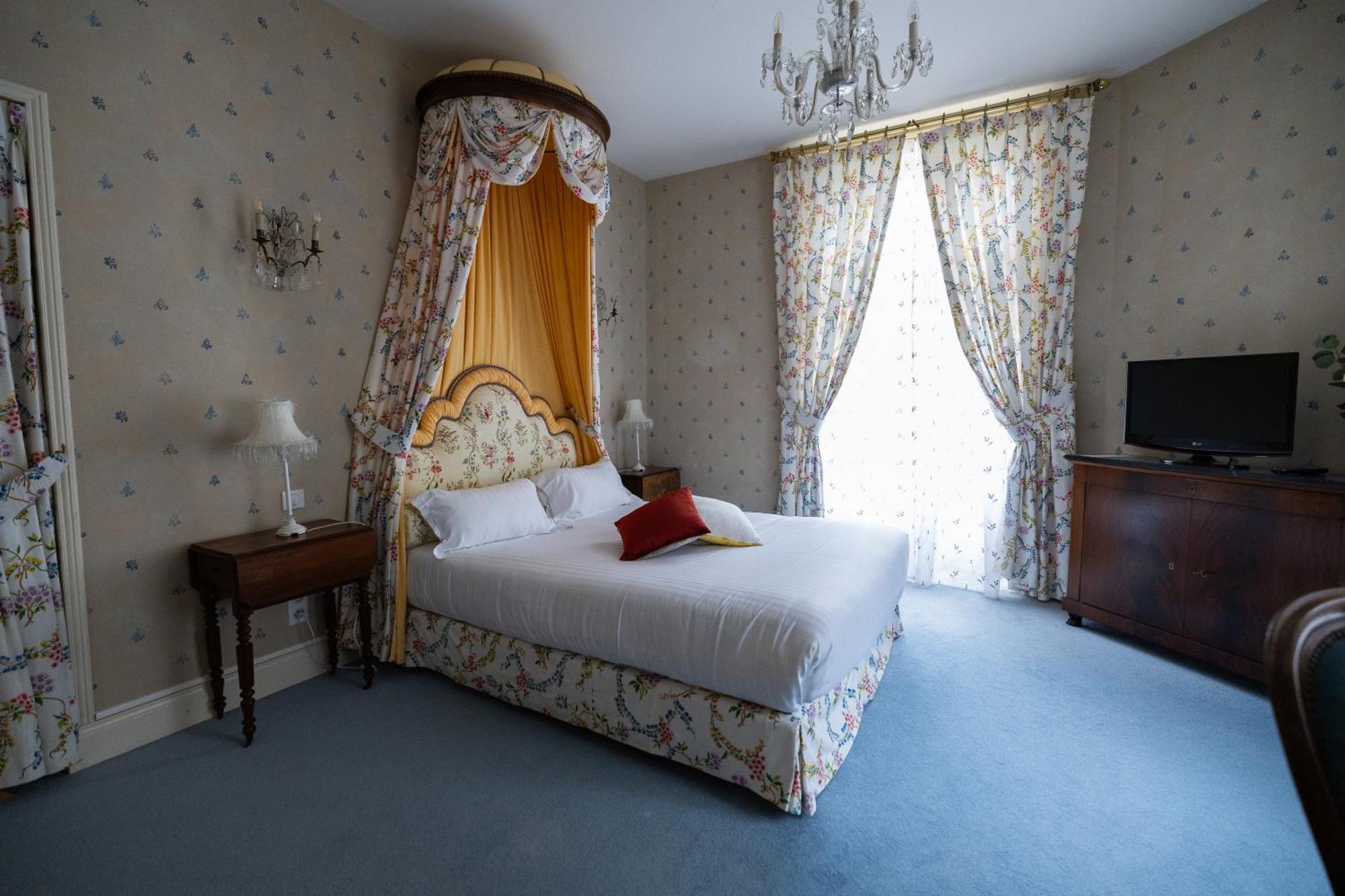 Domaine De Brou Hotell Noyant-de-Touraine Exteriör bild